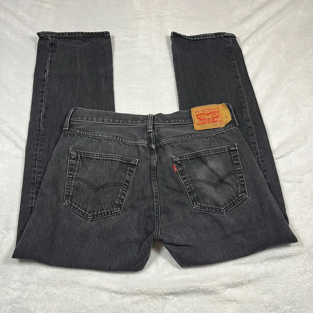 Levi's 501 R Only Jeans 32x34 Black Faded Button Fly Original Fit Straight Denim